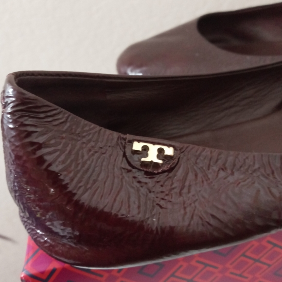 Tory Burch Oxblood Ballet Flats Sz 8.5 - Picture 3 of 9